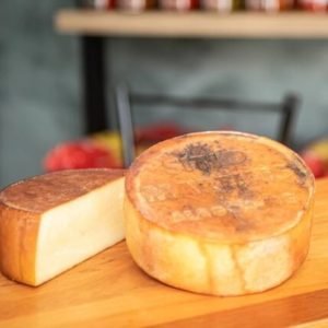 Queijo artesanal de Alagoa-MG - Defumado (parmesão) 500g