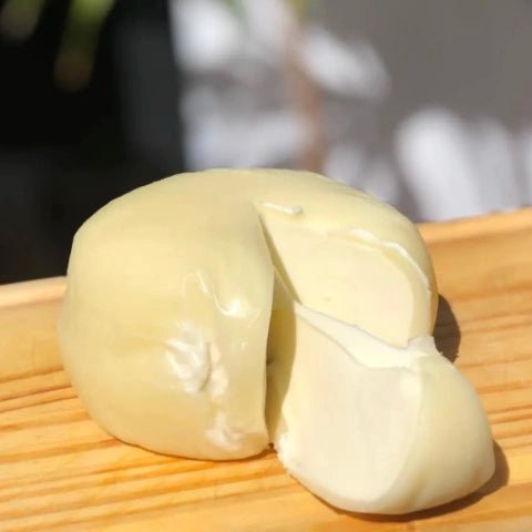 Queijo Recheado com Requeijão com Raspas - 400g